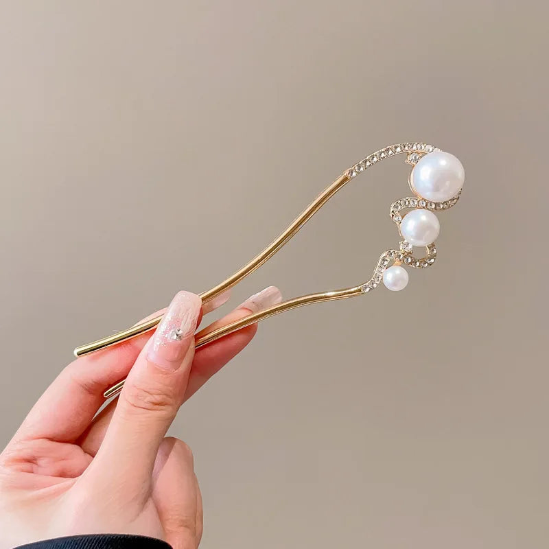 Elegance Pearl & Floral Hairpin
