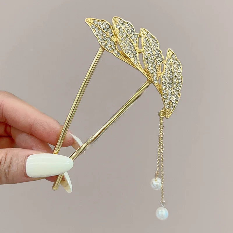 Elegance Pearl & Floral Hairpin