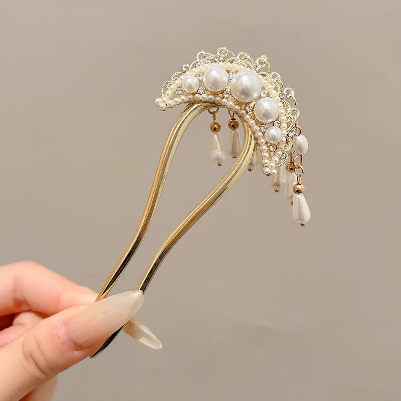 Elegance Pearl & Floral Hairpin